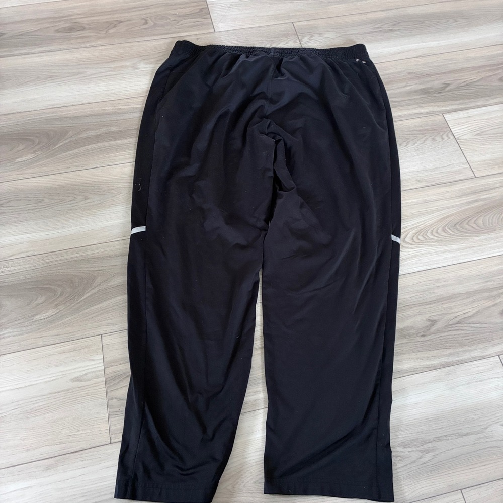 Xersion Mens Black Athletic Training Pants XXL Elastic Waist Reflective Accents - Picture 4 of 4